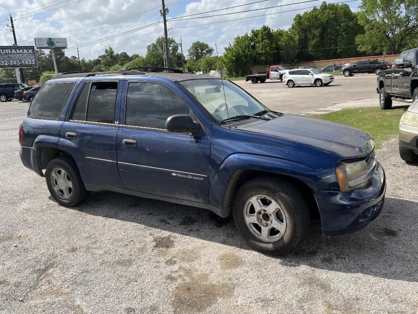 2002 BLUE CHEVROLET TRAILBLAZER LS 2WD (1GNDS13S322) with an 4.2L L6 DOHC 24V engine, AUTOMATIC transmission, located at 2303 West Mt. Houston, Houston, 77038, (281) 507-3956, 29.771597, -95.339569 - Photo#0