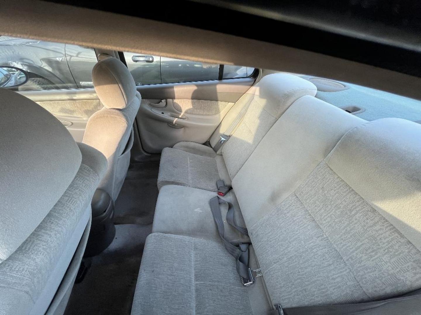 2003 BROWN OLDSMOBILE ALERO GL1 Sedan (1G3NL52F43C) with an 2.2L L4 DOHC 16V engine, AUTOMATIC transmission, located at 2303 West Mt. Houston, Houston, 77038, (281) 507-3956, 29.771597, -95.339569 - Photo#5