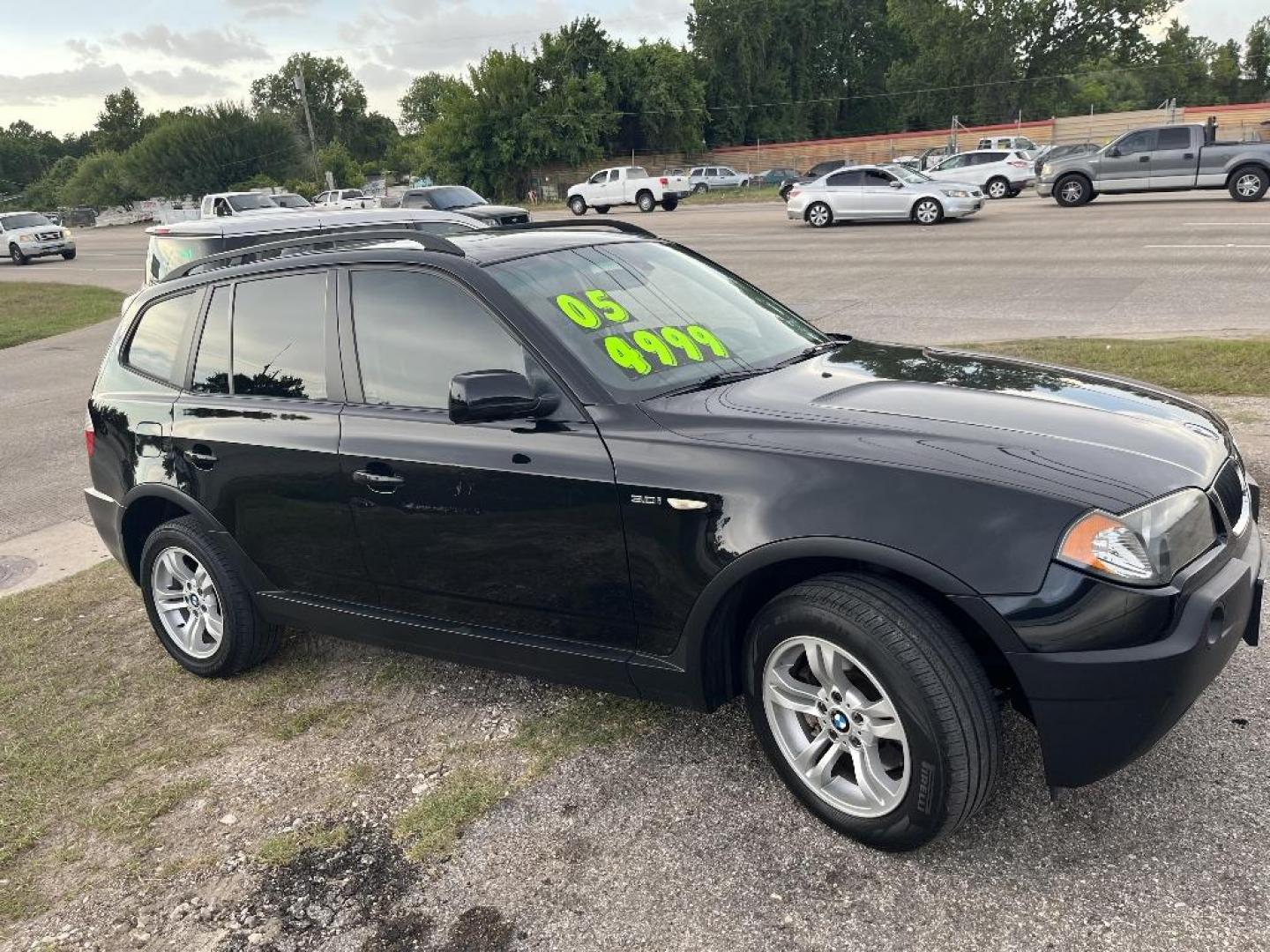 2005 BLACK BMW X3 3.0i (WBXPA93495W) with an 3.0L L6 DOHC 24V engine, AUTOMATIC transmission, located at 2303 West Mt. Houston, Houston, Texas, 77038, (281) 507-3956, 29.771597, -95.339569 - Photo#4