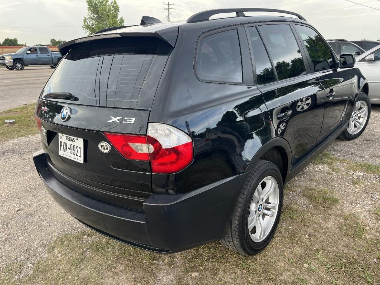 2005 BLACK BMW X3 3.0i (WBXPA93495W) with an 3.0L L6 DOHC 24V engine, AUTOMATIC transmission, located at 2303 West Mt. Houston, Houston, Texas, 77038, (281) 507-3956, 29.771597, -95.339569 - Photo#6