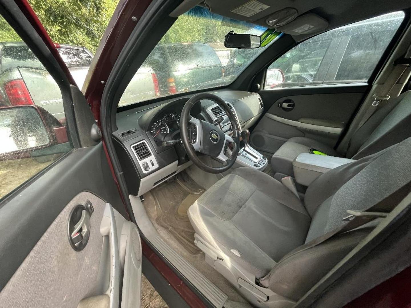 2007 RED CHEVROLET EQUINOX LT1 2WD (2CNDL63F576) with an 3.4L V6 OHV 12V engine, AUTOMATIC transmission, located at 2303 West Mt. Houston, Houston, Texas, 77038, (281) 507-3956, 29.771597, -95.339569 - Photo#4