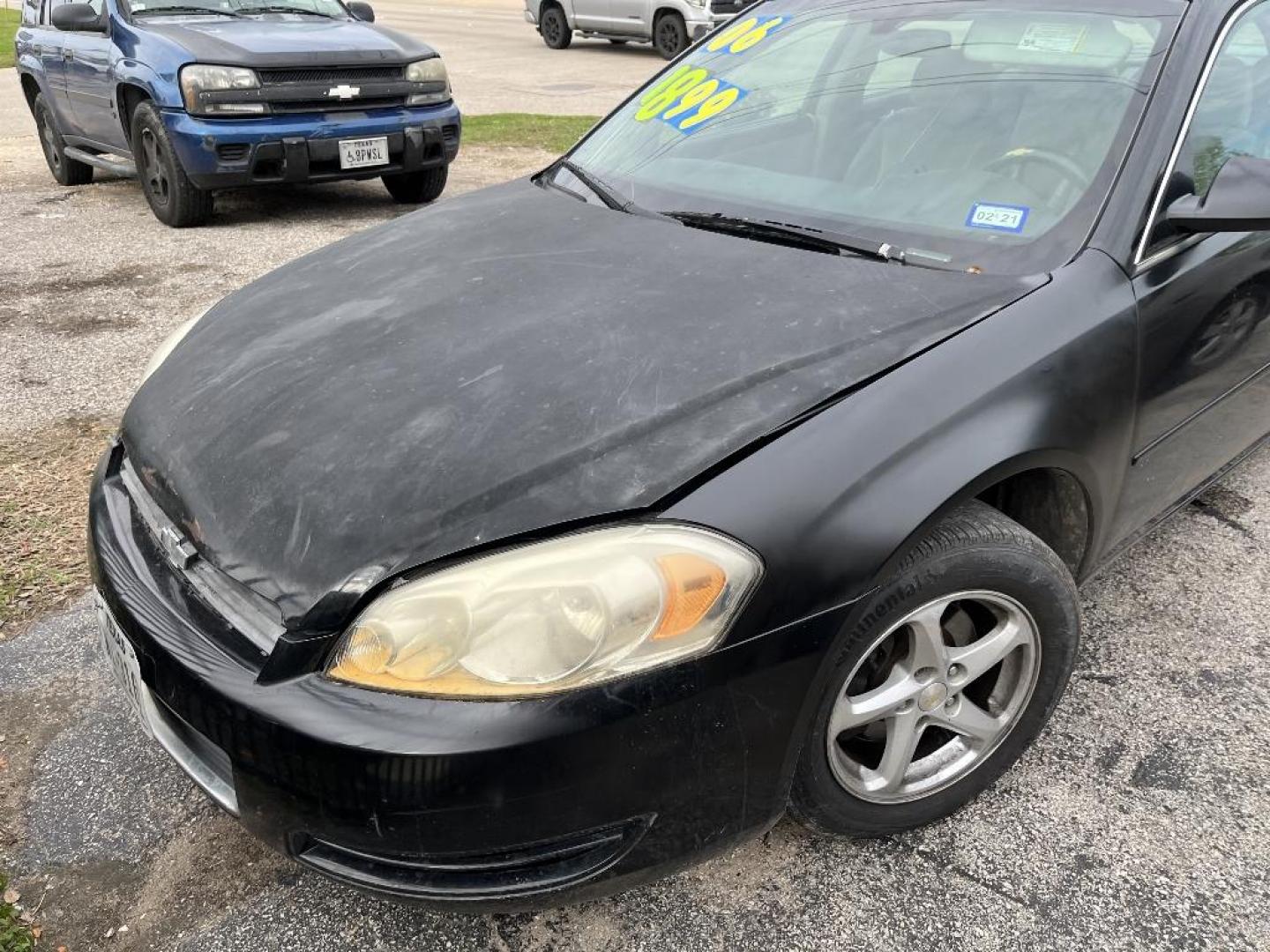 2006 BLACK CHEVROLET IMPALA LS (2G1WB55K069) with an 3.5L V6 OHV 16V FFV engine, AUTOMATIC transmission, located at 2303 West Mt. Houston, Houston, 77038, (281) 507-3956, 29.771597, -95.339569 - Photo#1