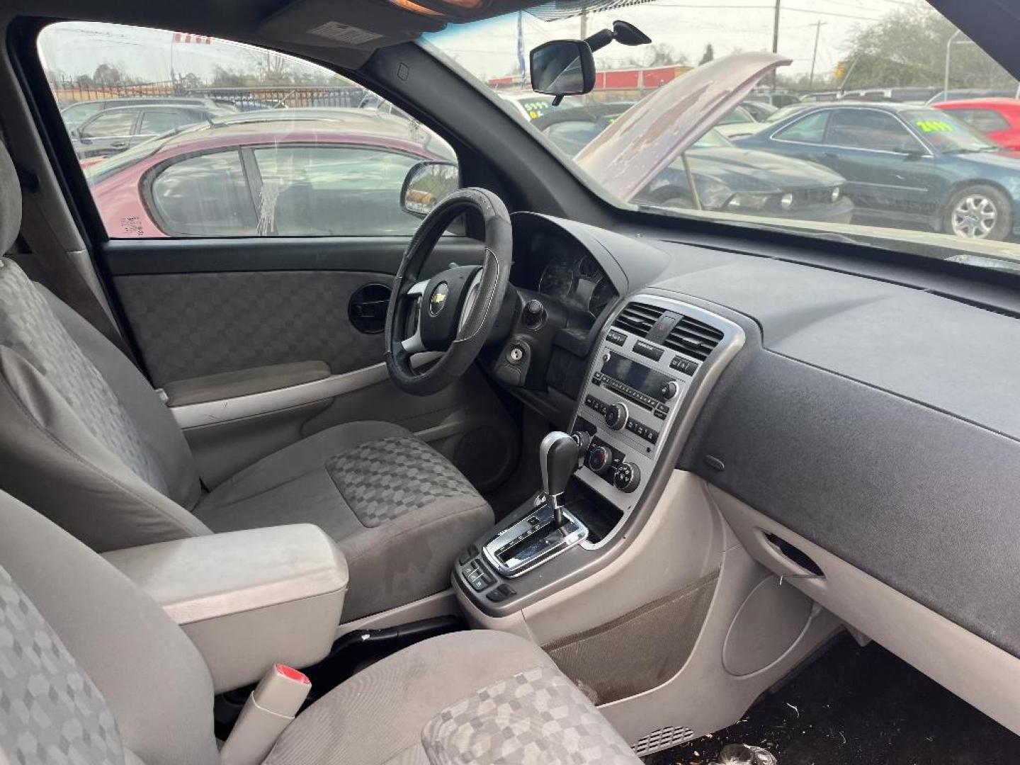 2007 BLACK CHEVROLET EQUINOX LS 2WD (2CNDL13F776) with an 3.4L V6 OHV 12V engine, AUTOMATIC transmission, located at 2303 West Mt. Houston, Houston, Texas, 77038, (281) 507-3956, 29.771597, -95.339569 - Photo#2