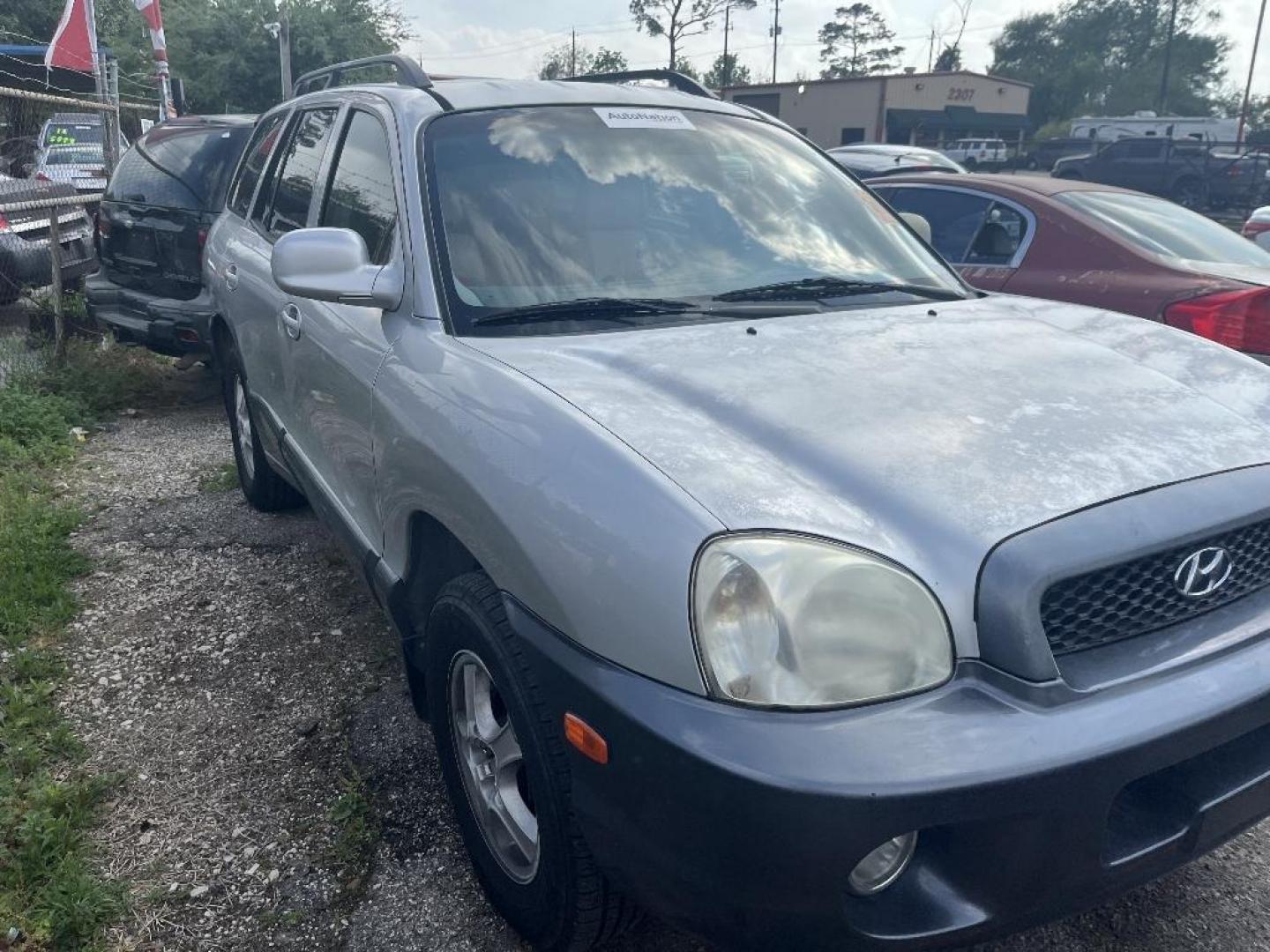 2004 GRAY HYUNDAI SANTA FE GLS 3.5L (KM8SC13E44U) with an 3.5L V6 DOHC 24V engine, AUTOMATIC transmission, located at 2303 West Mt. Houston, Houston, 77038, (281) 507-3956, 29.771597, -95.339569 - Photo#1