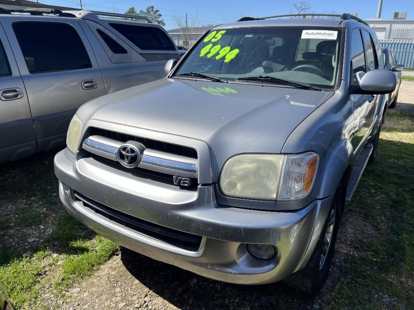 2005 GRAY TOYOTA SEQUOIA SR5 2WD (5TDZT34A05S) with an 4.7L V8 DOHC 32V engine, AUTOMATIC transmission, located at 2303 West Mt. Houston, Houston, 77038, (281) 507-3956, 29.771597, -95.339569 - Photo#2