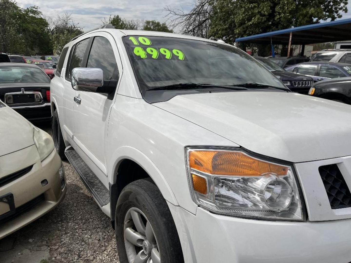 2010 WHITE NISSAN ARMADA SE 2WD (5N1BA0NDXAN) with an 5.6L V8 DOHC 32V FFV engine, AUTOMATIC transmission, located at 2303 West Mt. Houston, Houston, Texas, 77038, (281) 507-3956, 29.771597, -95.339569 - Photo#2