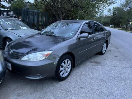 2002 TOYOTA CAMRY SEDAN 4-DR