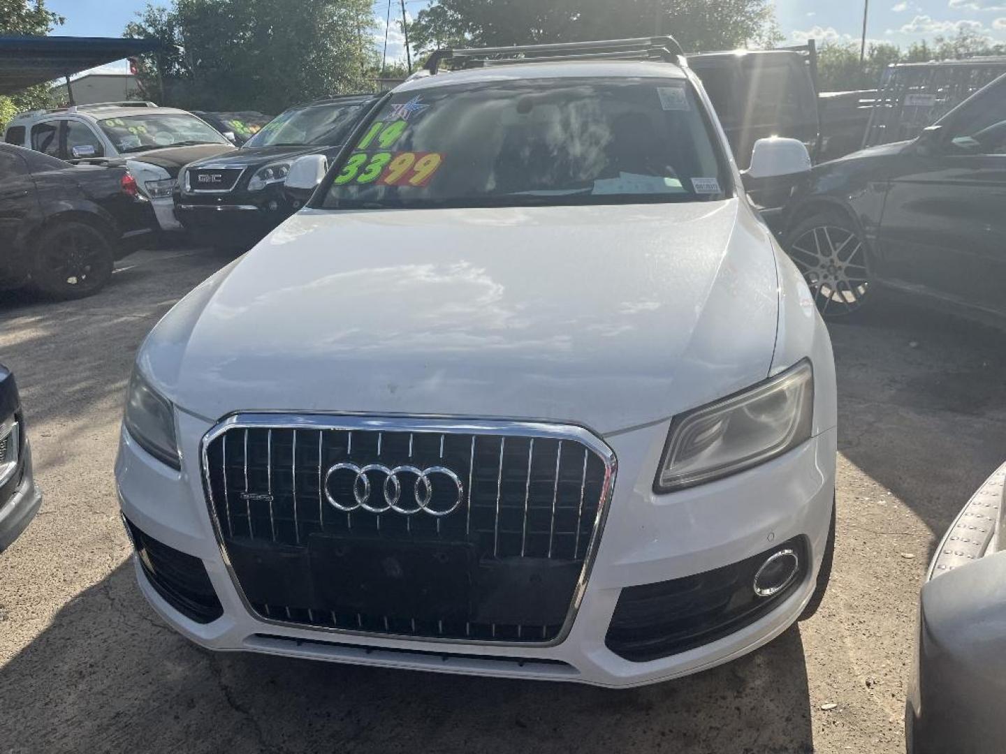 2014 WHITE AUDI Q5 2.0 quattro Premium (WA1LFAFP6EA) with an 2.0L L4 DOHC 16V engine, AUTOMATIC transmission, located at 2303 West Mt. Houston, Houston, 77038, (281) 507-3956, 29.771597, -95.339569 - Photo#6