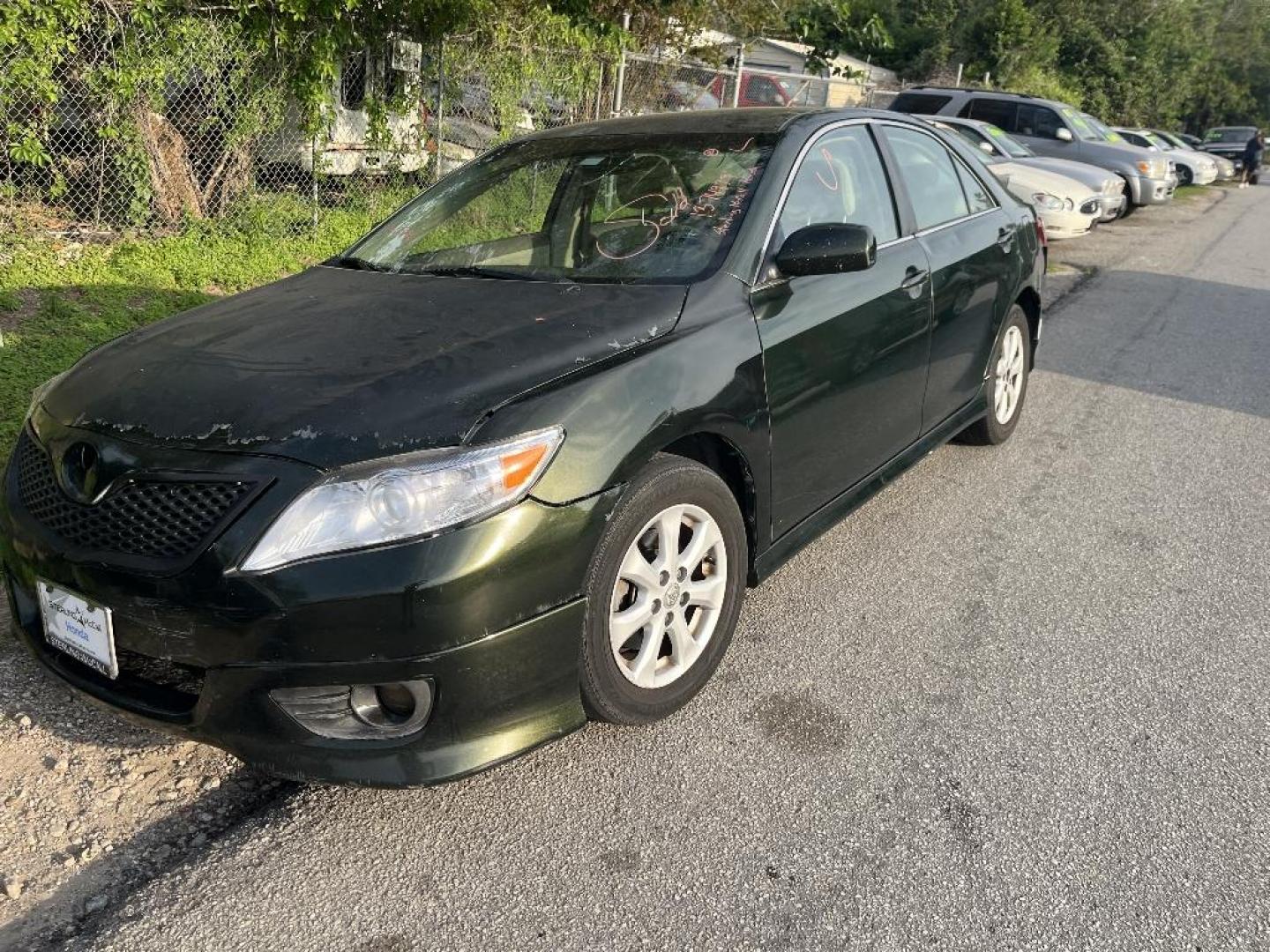 2011 GREEN TOYOTA CAMRY SE 6-Spd MT (4T1BF3EKXBU) with an 2.5L L4 DOHC 16V engine, AUTOMATIC transmission, located at 2303 West Mt. Houston, Houston, 77038, (281) 507-3956, 29.771597, -95.339569 - Photo#0