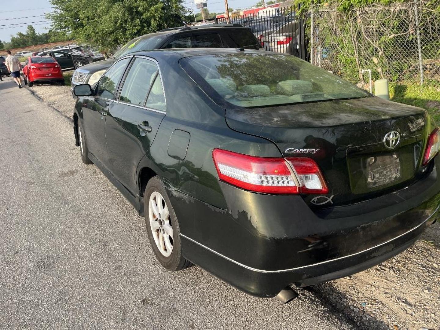 2011 GREEN TOYOTA CAMRY SE 6-Spd MT (4T1BF3EKXBU) with an 2.5L L4 DOHC 16V engine, AUTOMATIC transmission, located at 2303 West Mt. Houston, Houston, 77038, (281) 507-3956, 29.771597, -95.339569 - Photo#2