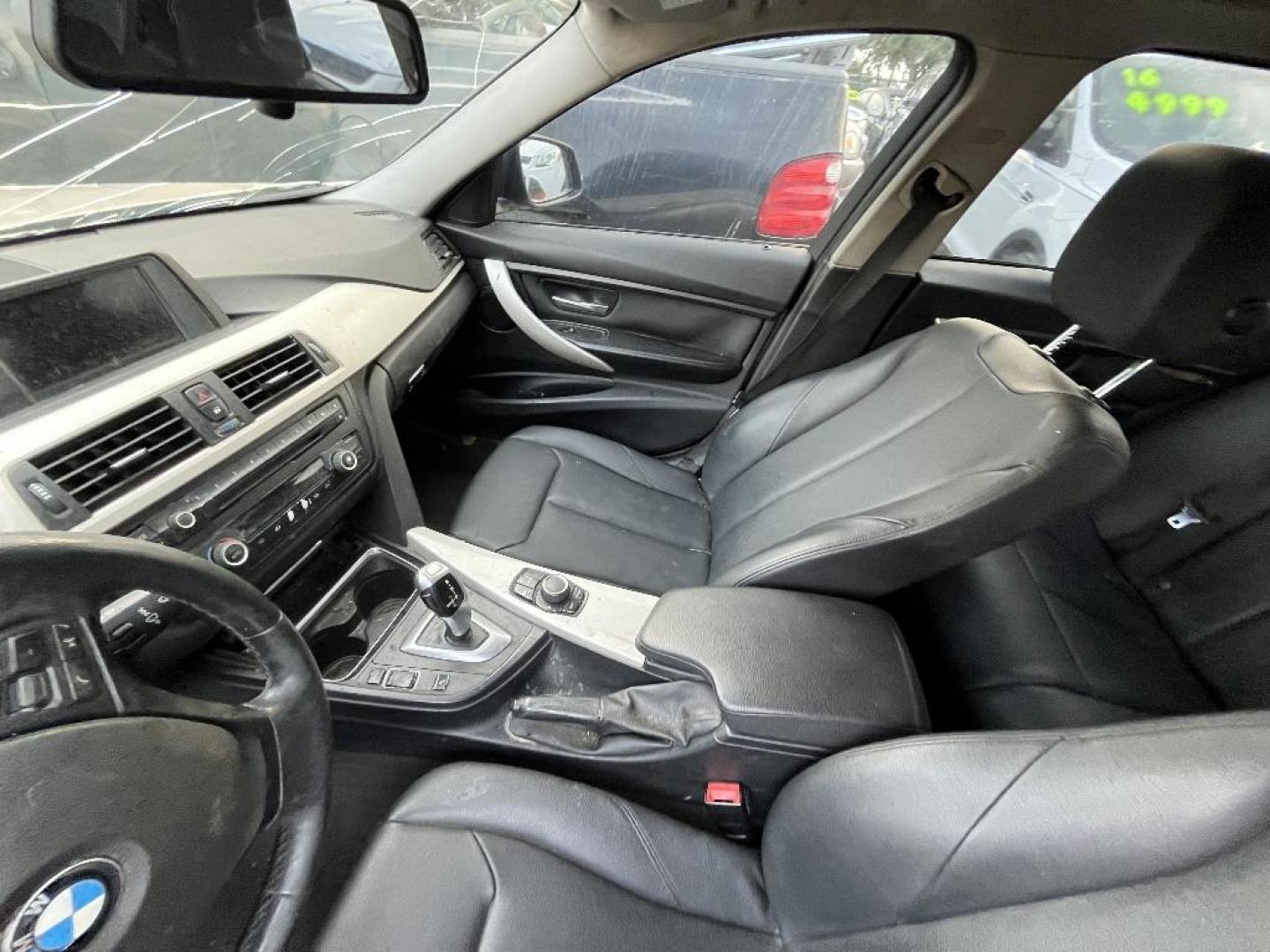 2014 BROWN BMW 3-SERIES 320i Sedan (WBA3B1C55EK) with an 2.0L L4 DOHC 16V engine, AUTOMATIC transmission, located at 2303 West Mt. Houston, Houston, Texas, 77038, (281) 507-3956, 29.771597, -95.339569 - Photo#1