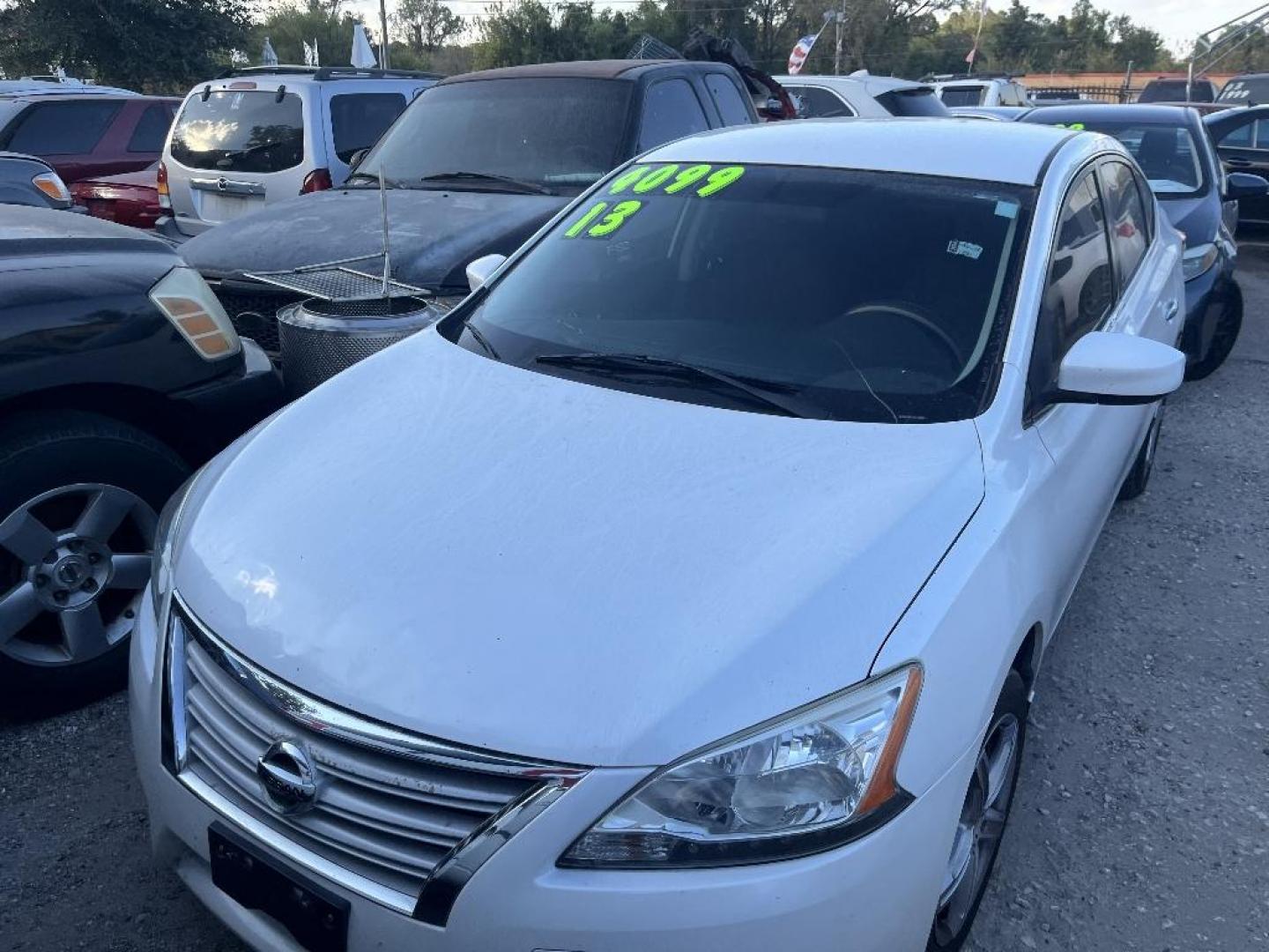 2013 WHITE NISSAN SENTRA S 6MT (3N1AB7APXDL) with an 1.8L L4 SFI DOHC 16V engine, AUTOMATIC transmission, located at 2303 West Mt. Houston, Houston, 77038, (281) 507-3956, 29.771597, -95.339569 - Photo#0