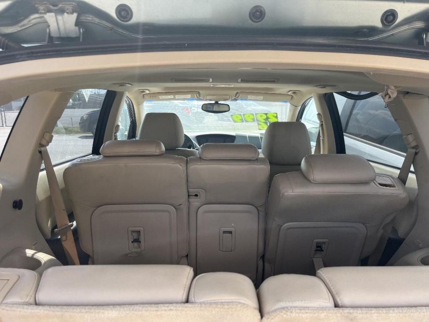 2006 GREEN SUBARU B9 TRIBECA Limited 7-Passenger (4S4WX86C964) with an 3.0L H6 DOHC 24V engine, AUTOMATIC transmission, located at 2303 West Mt. Houston, Houston, Texas, 77038, (281) 507-3956, 29.771597, -95.339569 - Photo#3