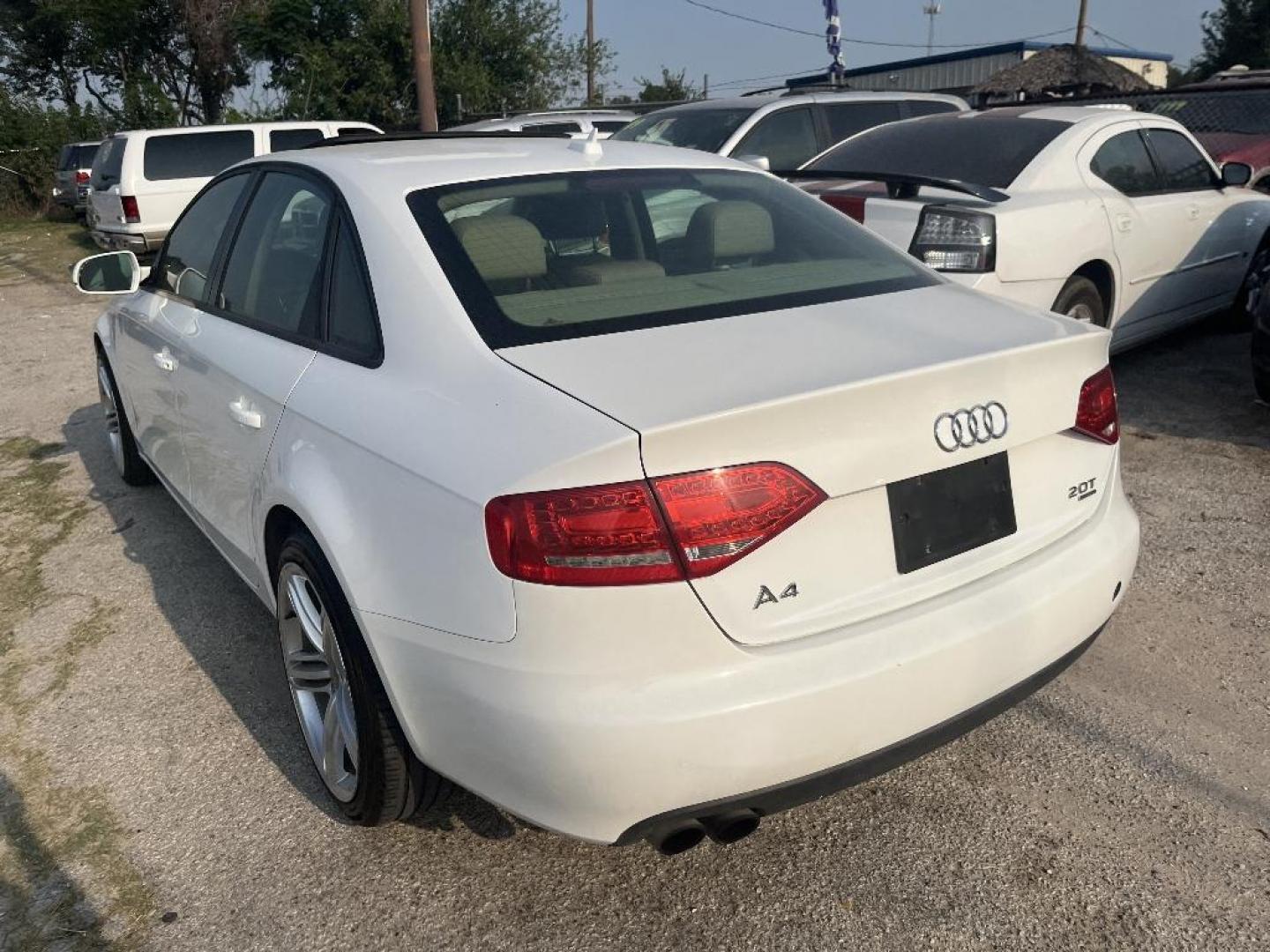 2011 GRAY AUDI A4 2.0T Sedan quattro Tiptronic (WAUBFAFL3BN) with an 2.0L L4 DOHC 16V TURBO engine, AUTOMATIC transmission, located at 2303 West Mt. Houston, Houston, Texas, 77038, (281) 507-3956, 29.771597, -95.339569 - Photo#2