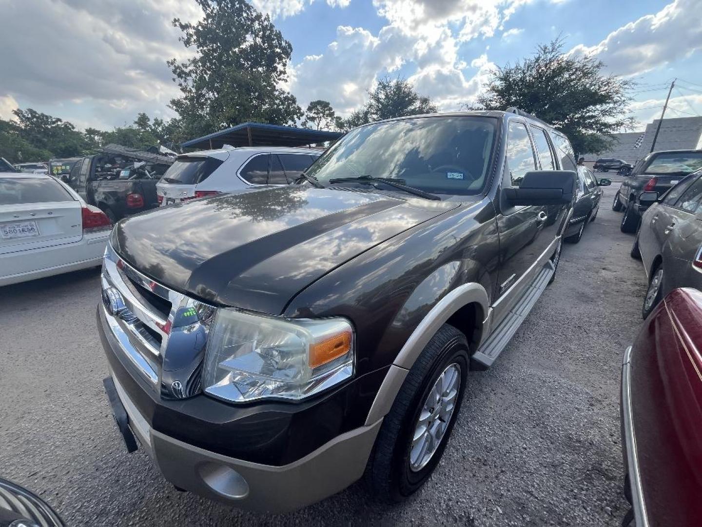 2008 BROWN FORD EXPEDITION EL Eddie Bauer 2WD (1FMFK17518L) with an 5.4L V8 SOHC 16V engine, AUTOMATIC transmission, located at 2303 West Mt. Houston, Houston, Texas, 77038, (281) 507-3956, 29.771597, -95.339569 - Photo#1