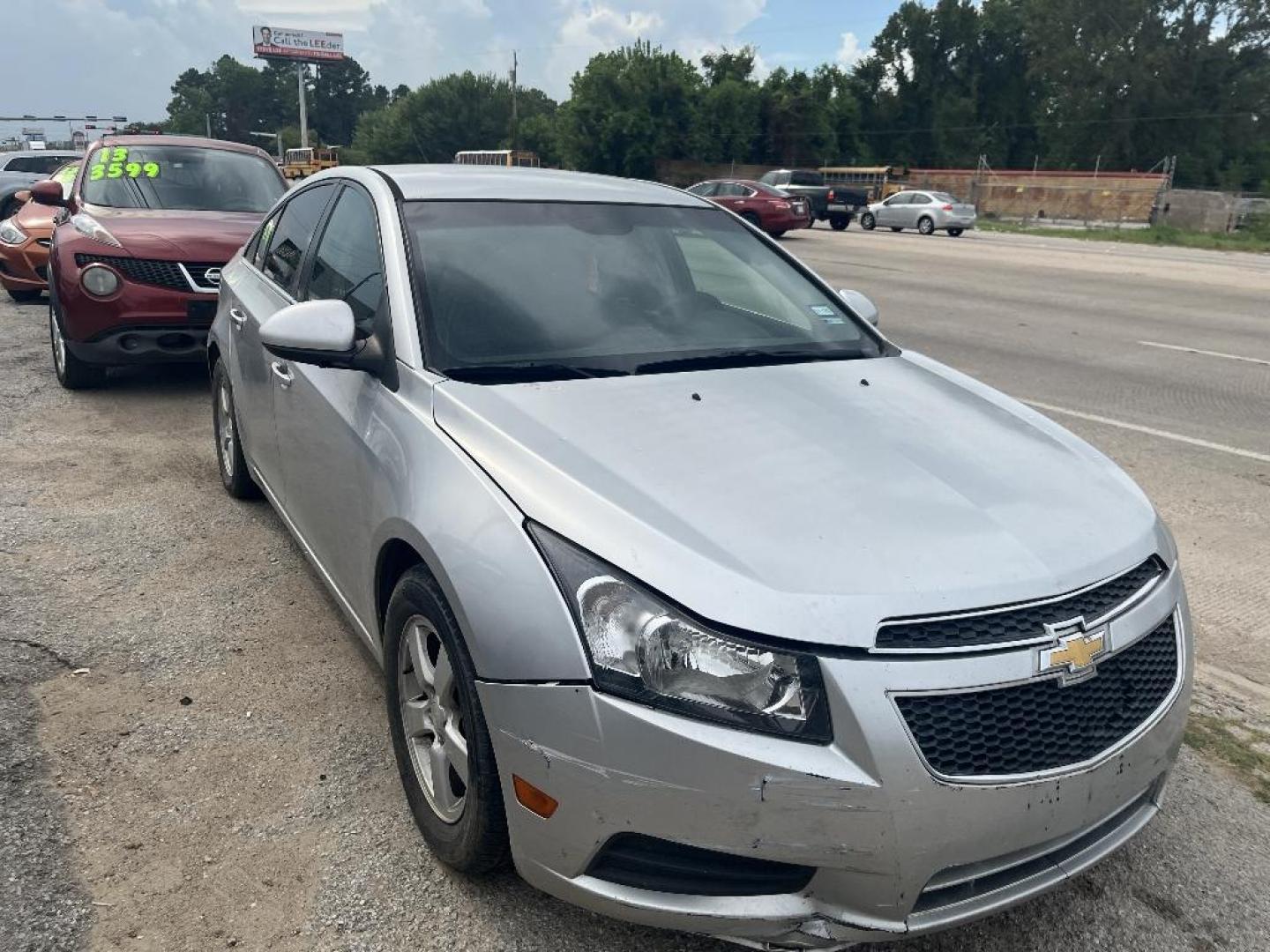 2016 GRAY CHEVROLET CRUZE LIMITED 1LT Auto (1G1PE5SB8G7) with an 1.4L L4 DOHC 16V TURBO engine, AUTOMATIC transmission, located at 2303 West Mt. Houston, Houston, Texas, 77038, (281) 507-3956, 29.771597, -95.339569 - Photo#5