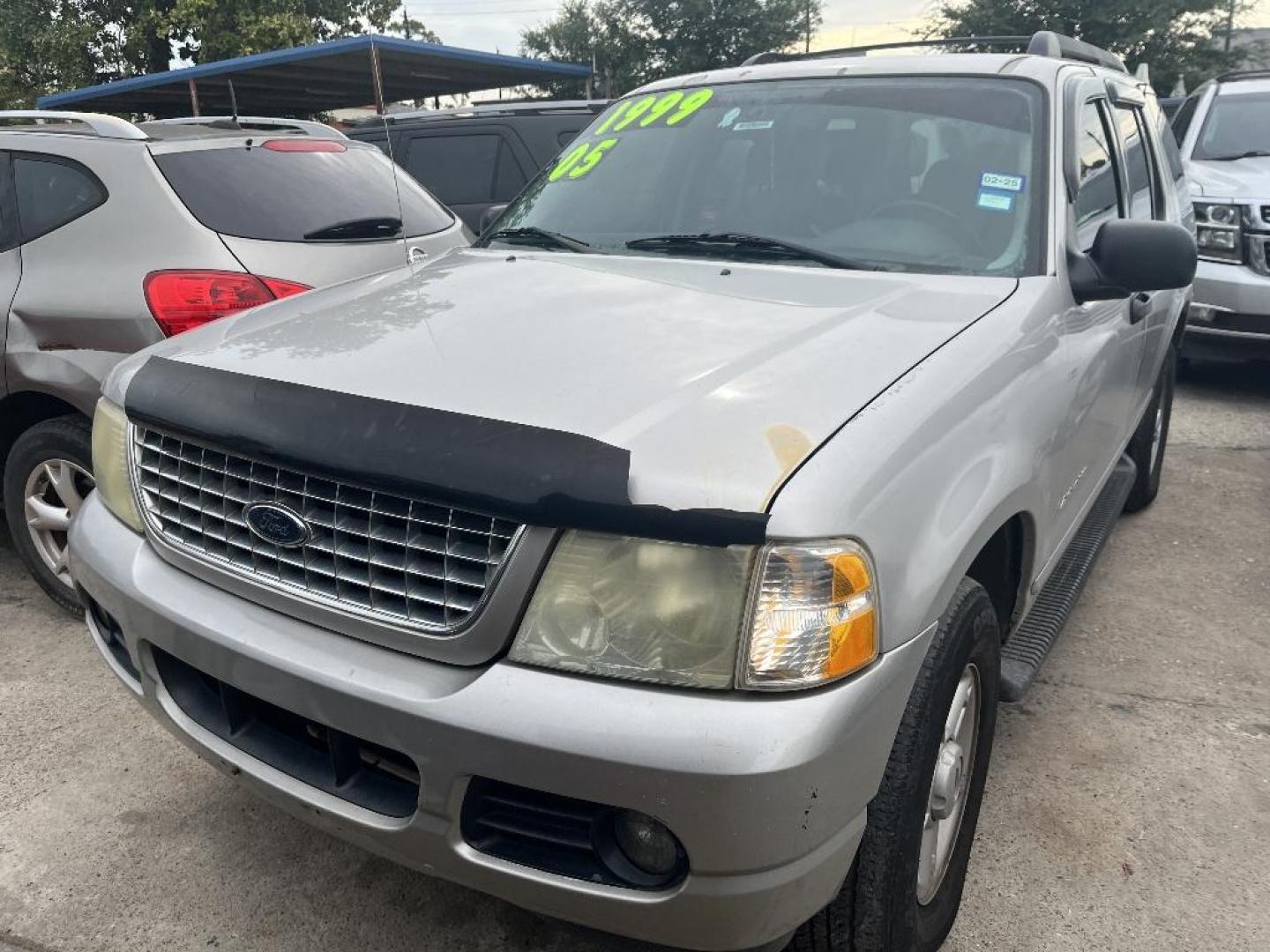 2005 BROWN FORD EXPLORER XLT 4.0L 4WD (1FMZU73K95U) with an 4.0L V6 SOHC 12V FFV engine, AUTOMATIC transmission, located at 2303 West Mt. Houston, Houston, Texas, 77038, (281) 507-3956, 29.771597, -95.339569 - Photo#0