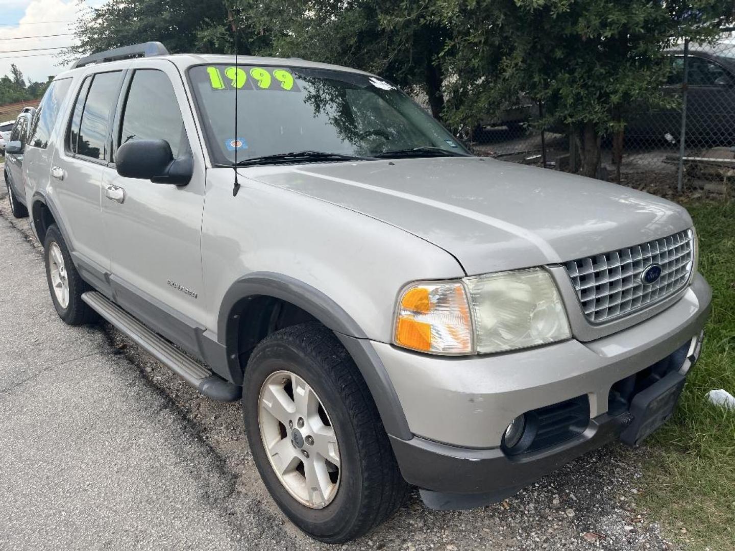 2005 BROWN FORD EXPLORER XLT 4.0L 4WD (1FMDU73K25Z) with an 4.0L V6 SOHC 12V FFV engine, AUTOMATIC transmission, located at 2303 West Mt. Houston, Houston, Texas, 77038, (281) 507-3956, 29.771597, -95.339569 - Photo#0