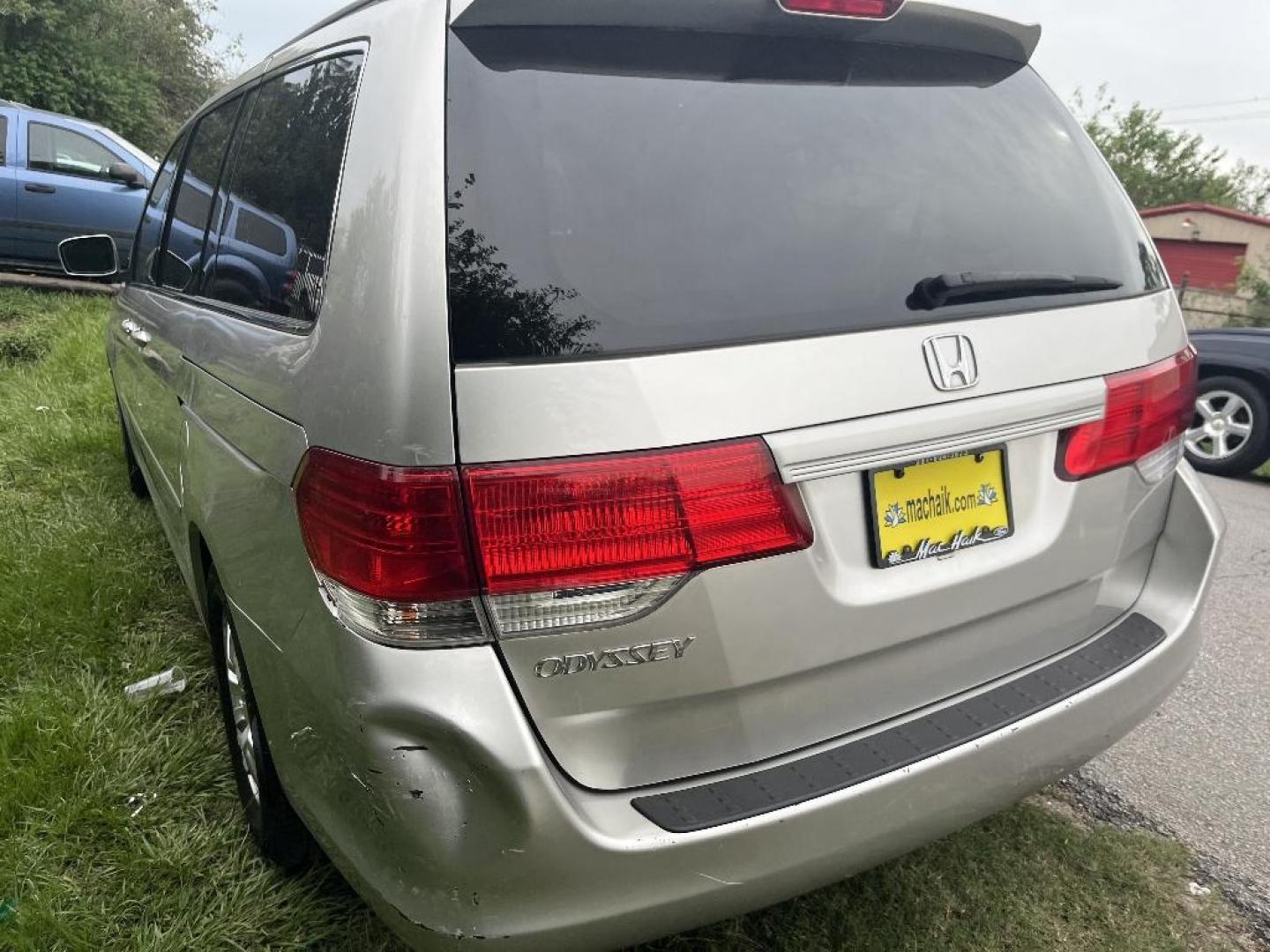 2008 BROWN HONDA ODYSSEY EX (5FNRL38498B) with an 3.5L V6 SOHC 24V engine, AUTOMATIC transmission, located at 2303 West Mt. Houston, Houston, Texas, 77038, (281) 507-3956, 29.771597, -95.339569 - Photo#1