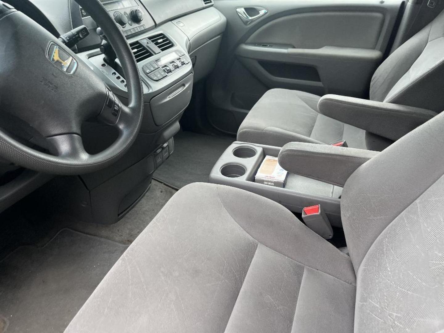 2008 BROWN HONDA ODYSSEY EX (5FNRL38498B) with an 3.5L V6 SOHC 24V engine, AUTOMATIC transmission, located at 2303 West Mt. Houston, Houston, Texas, 77038, (281) 507-3956, 29.771597, -95.339569 - Photo#5