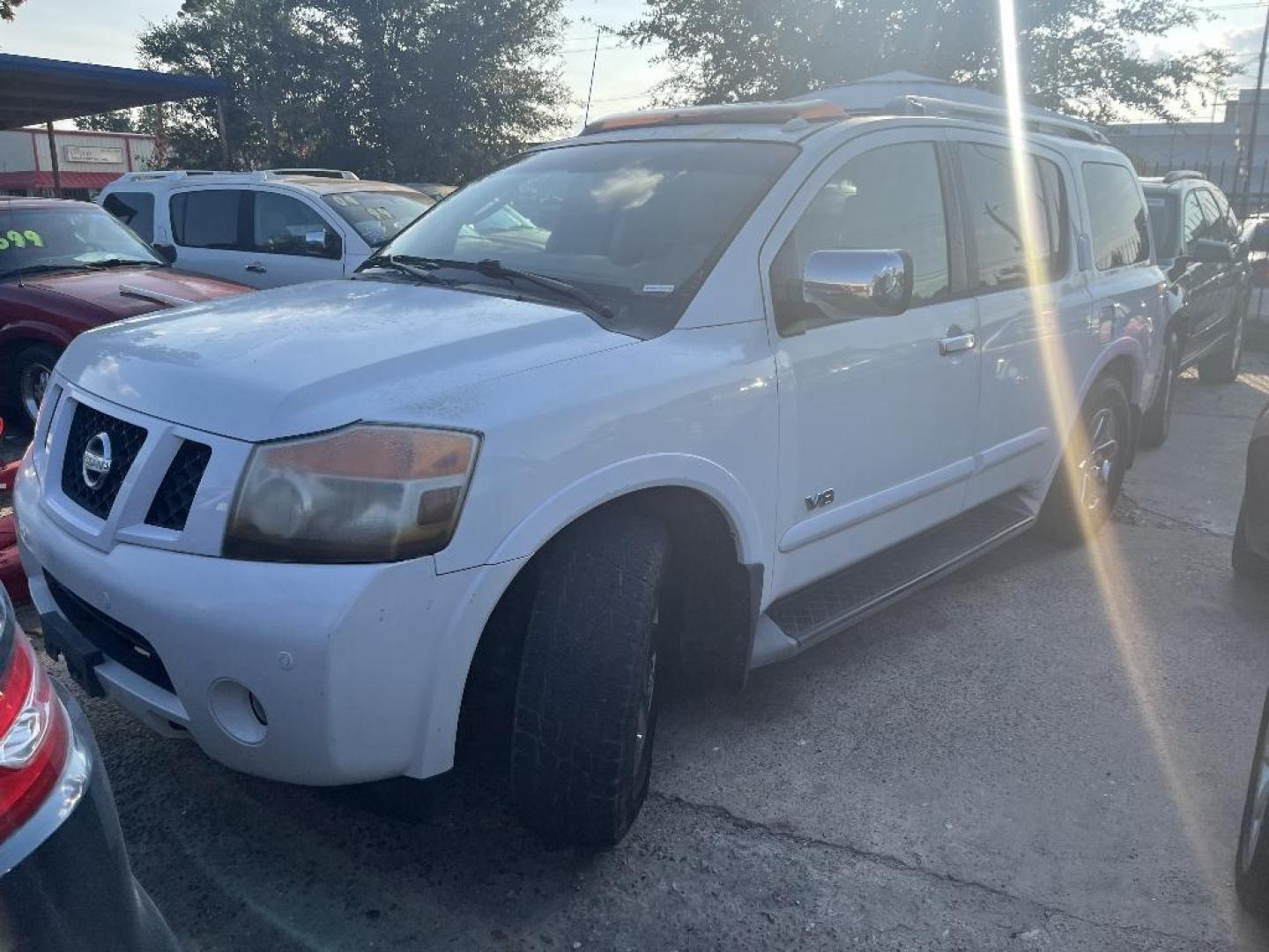 2008 WHITE NISSAN ARMADA SE 2WD (5N1BA08D08N) with an 5.6L V8 DOHC 32V FFV engine, AUTOMATIC transmission, located at 2303 West Mt. Houston, Houston, Texas, 77038, (281) 507-3956, 29.771597, -95.339569 - Photo#0