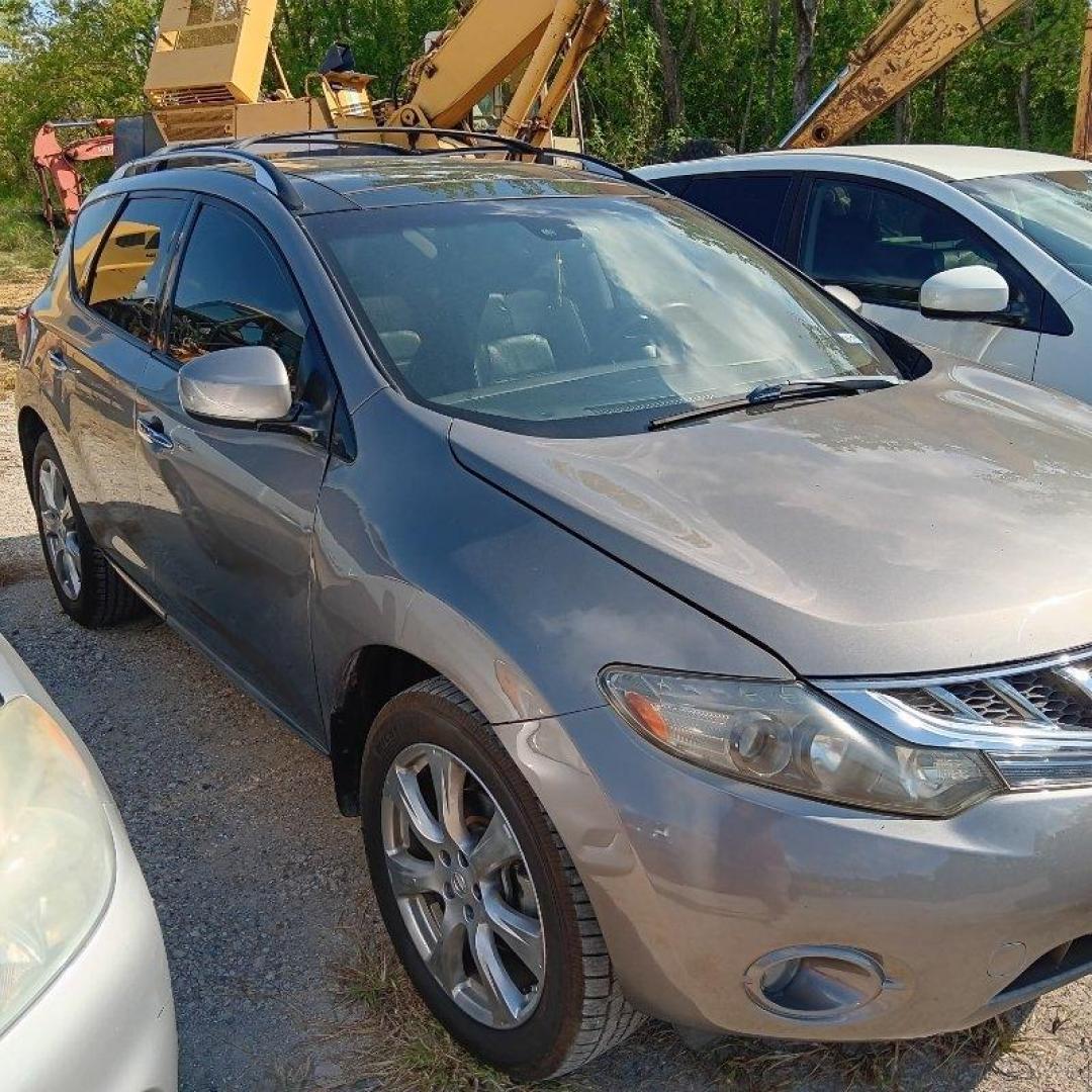 2012 GRAY NISSAN MURANO SV (JN8AZ1MU5CW) with an 3.5L V6 DOHC 24V engine, AUTOMATIC transmission, located at 2303 West Mt. Houston, Houston, Texas, 77038, (281) 507-3956, 29.771597, -95.339569 - Photo#2