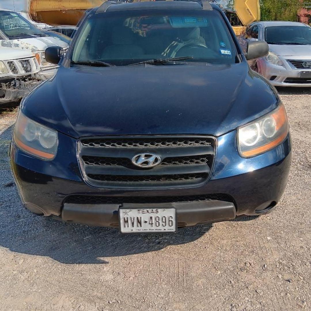 2009 BLACK HYUNDAI SANTA FE GLS (5NMSG13D79H) with an 2.7L V6 DOHC 24V engine, AUTOMATIC transmission, located at 2303 West Mt. Houston, Houston, Texas, 77038, (281) 507-3956, 29.771597, -95.339569 - Photo#2