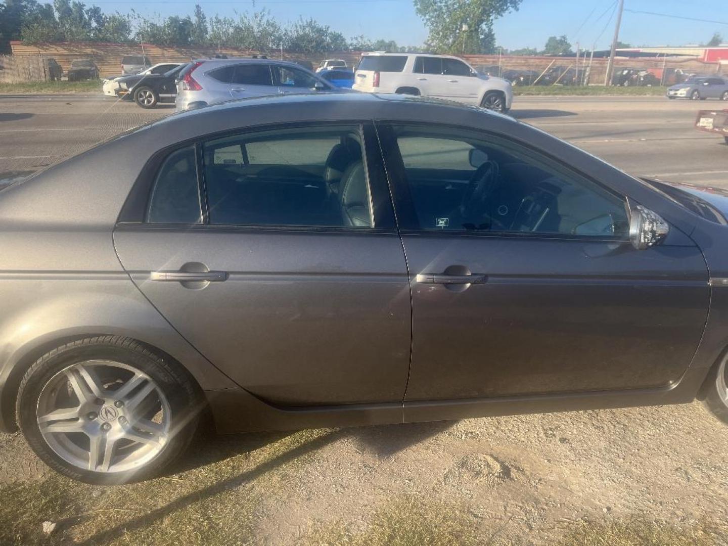 2008 GRAY ACURA TL 5-Speed AT with Navigation System (19UUA66238A) with an 3.2L V6 SOHC 24V engine, AUTOMATIC transmission, located at 2303 West Mt. Houston, Houston, Texas, 77038, (281) 507-3956, 29.771597, -95.339569 - Photo#2