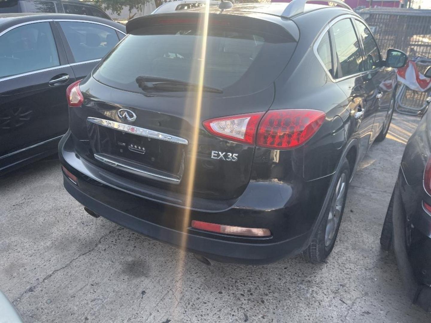 2010 BLACK INFINITI EX EX35 (JN1AJ0HPXAM) with an 3.5L V6 DOHC 24V engine, AUTOMATIC transmission, located at 2303 West Mt. Houston, Houston, Texas, 77038, (281) 507-3956, 29.771597, -95.339569 - Photo#3