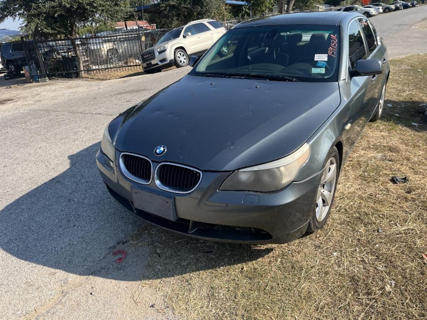 2004 GRAY BMW 5-SERIES 530i (WBANA73504B) with an 3.0L L6 DOHC 24V engine, AUTOMATIC transmission, located at 2303 West Mt. Houston, Houston, Texas, 77038, (281) 507-3956, 29.771597, -95.339569 - Photo#0