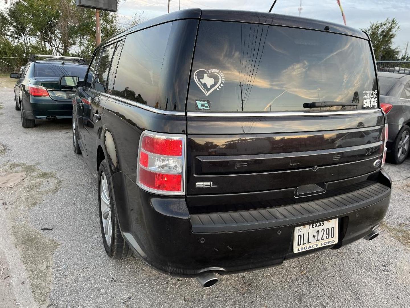 2014 BROWN FORD FLEX SEL FWD (2FMGK5C86EB) with an 3.5L V6 DOHC 24V engine, AUTOMATIC transmission, located at 2303 West Mt. Houston, Houston, 77038, (281) 507-3956, 29.771597, -95.339569 - Photo#5