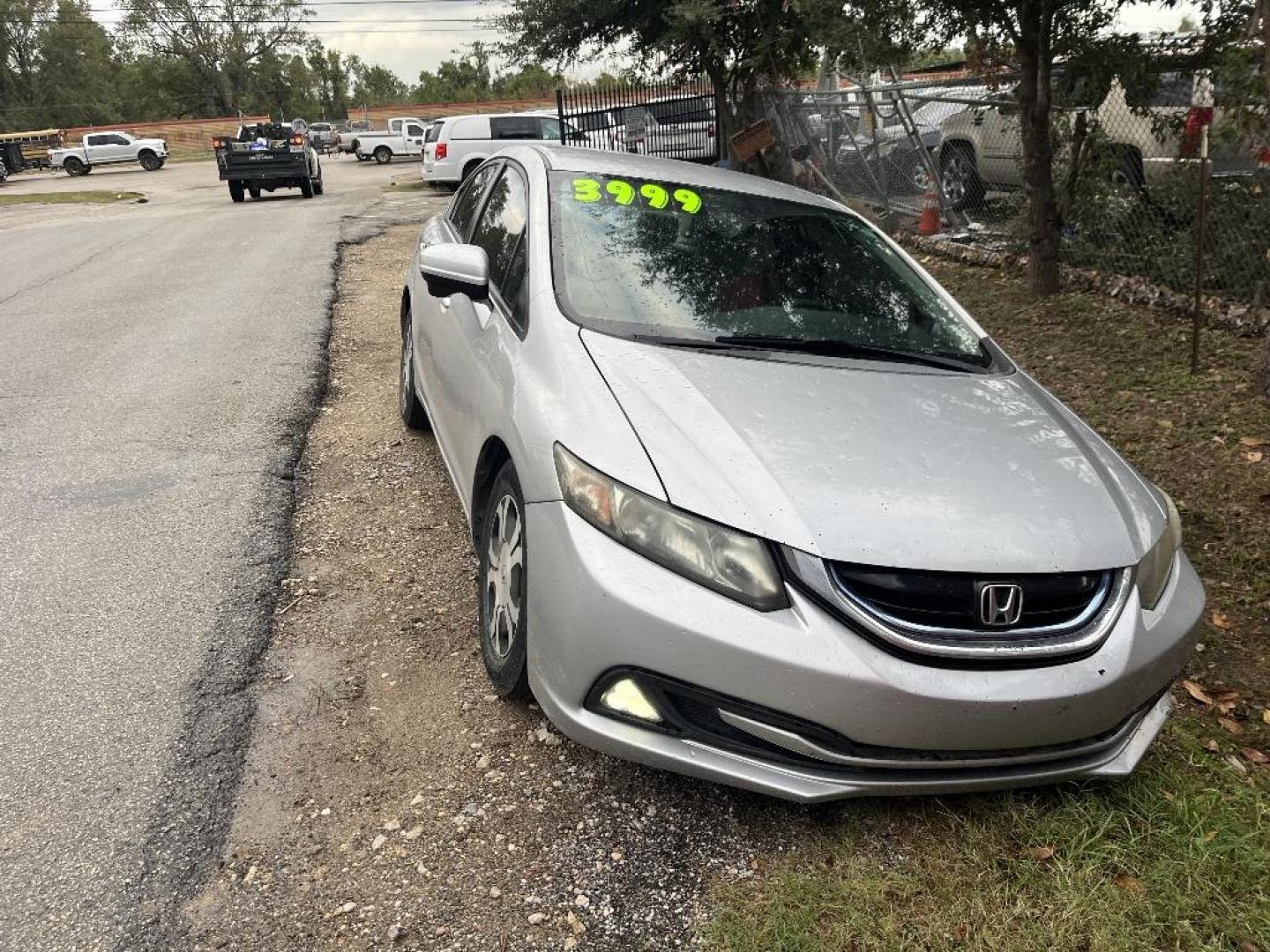 2014 GRAY HONDA CIVIC HYBRID CVT (19XFB4F29EE) with an 1.3L L4 SOHC 8V HYBRID engine, AUTOMATIC transmission, located at 2303 West Mt. Houston, Houston, 77038, (281) 507-3956, 29.771597, -95.339569 - Photo#0