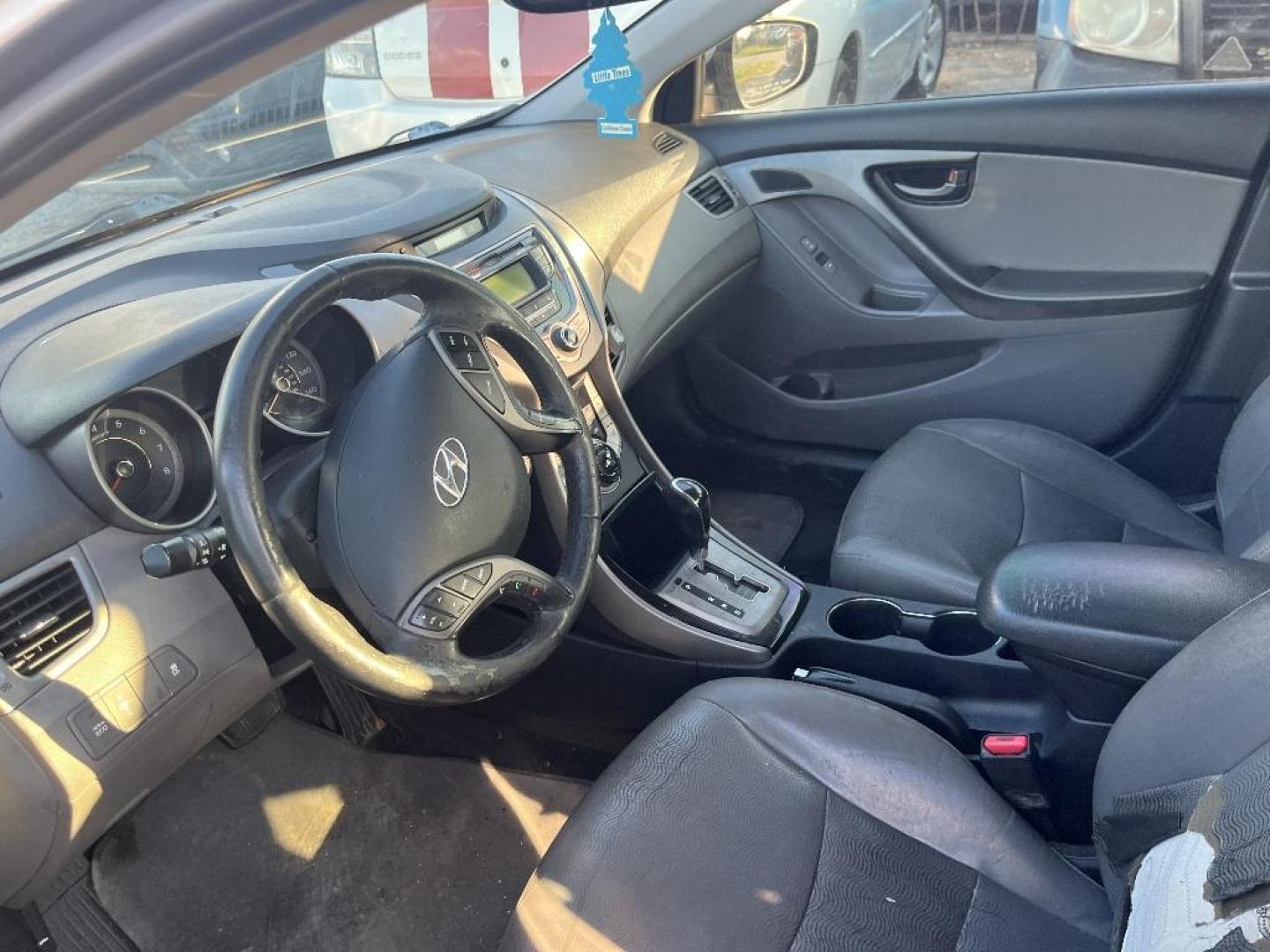 2013 GRAY HYUNDAI ELANTRA Limited (KMHDH4AE4DU) with an 1.8L L4 DOHC 16V engine, AUTOMATIC transmission, located at 2303 West Mt. Houston, Houston, 77038, (281) 507-3956, 29.771597, -95.339569 - Photo#3