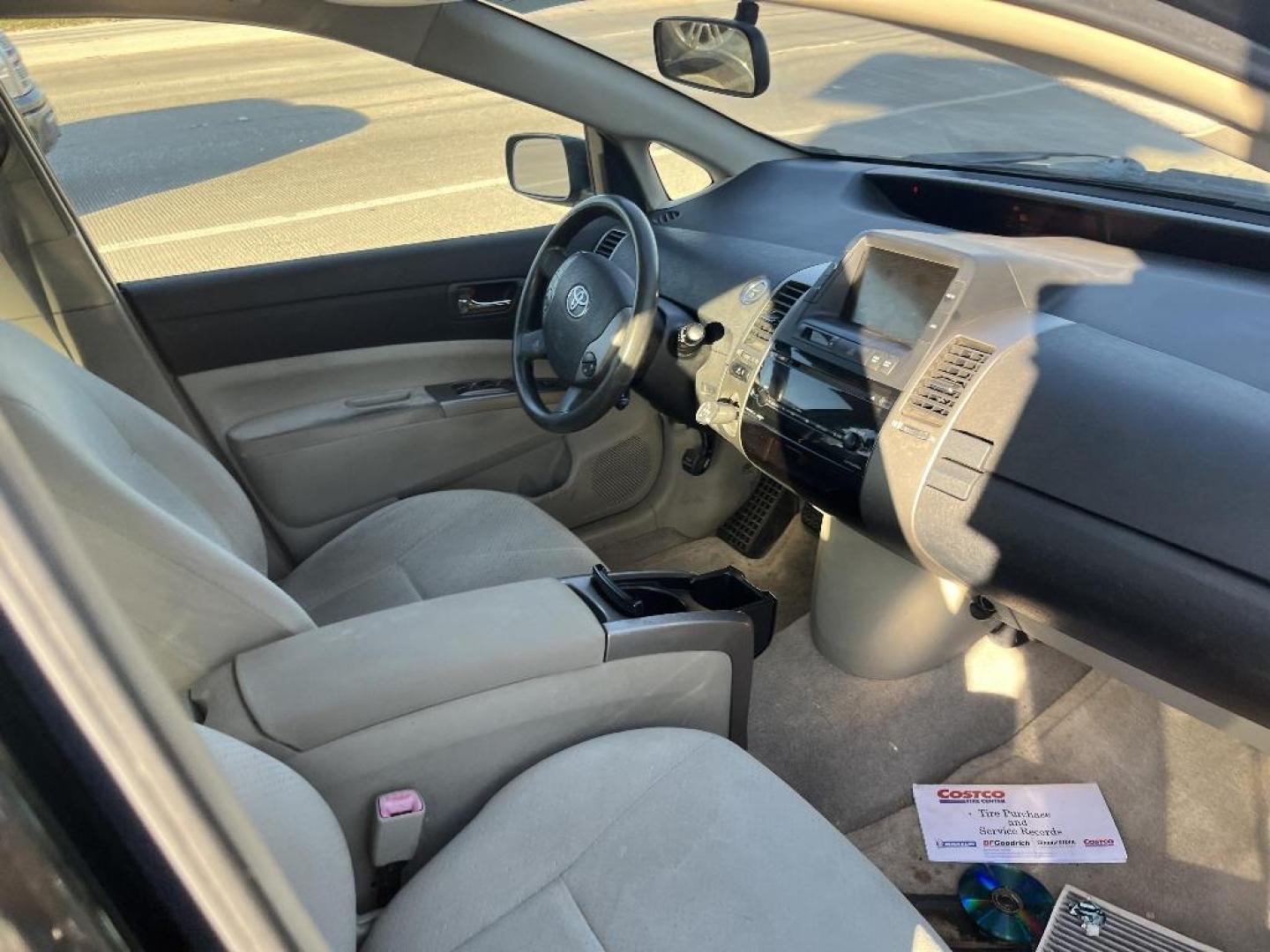 2007 BLUE TOYOTA PRIUS 4-Door Liftback (JTDKB20U477) with an 1.5L L4 DOHC 16V HYBRID engine, AUTOMATIC transmission, located at 2303 West Mt. Houston, Houston, 77038, (281) 507-3956, 29.771597, -95.339569 - Photo#2