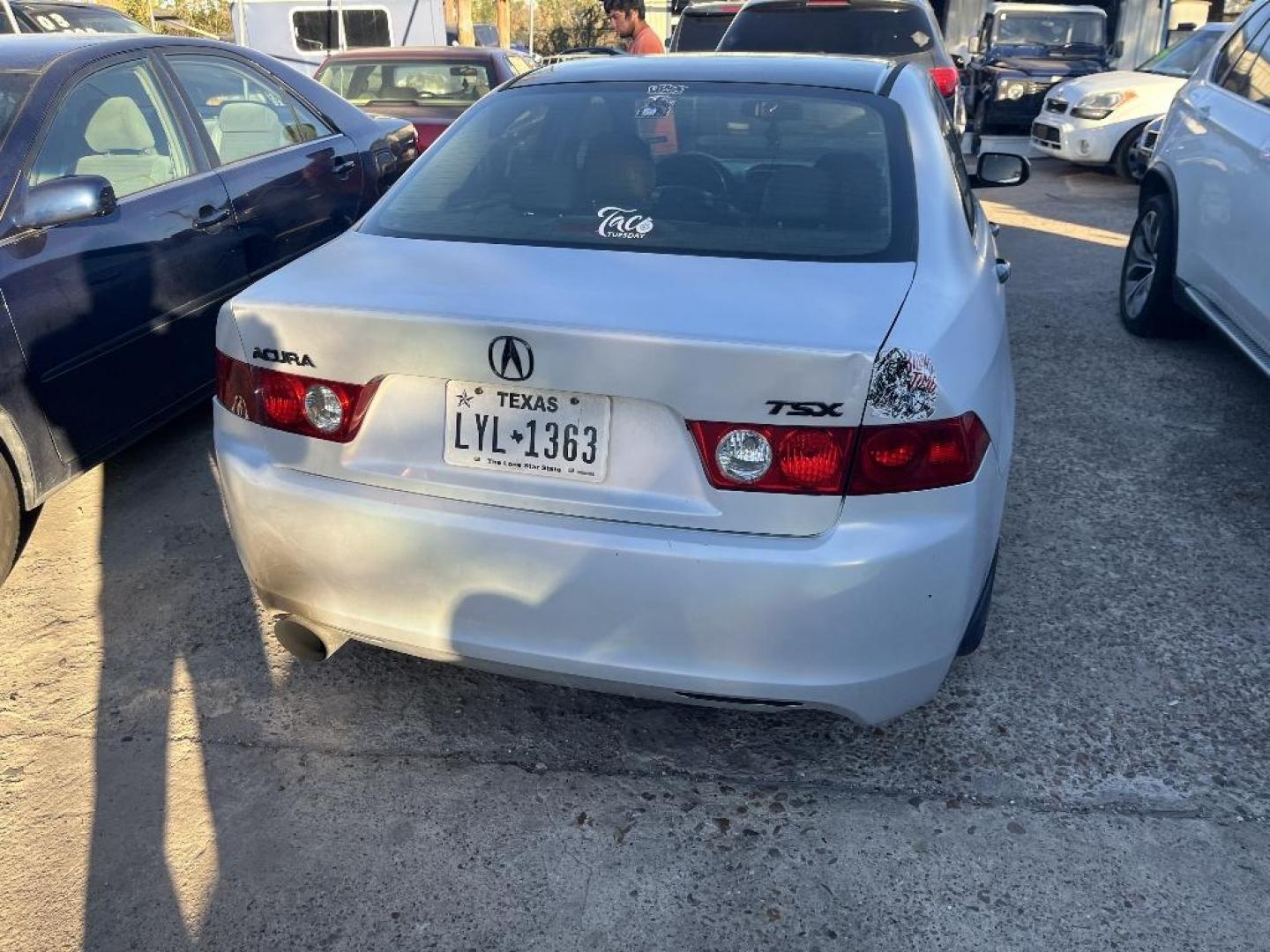 2004 GRAY ACURA TSX 5-Speed AT (JH4CL96864C) with an 2.4L L4 DOHC 16V engine, AUTOMATIC transmission, located at 2303 West Mt. Houston, Houston, 77038, (281) 507-3956, 29.771597, -95.339569 - Photo#5