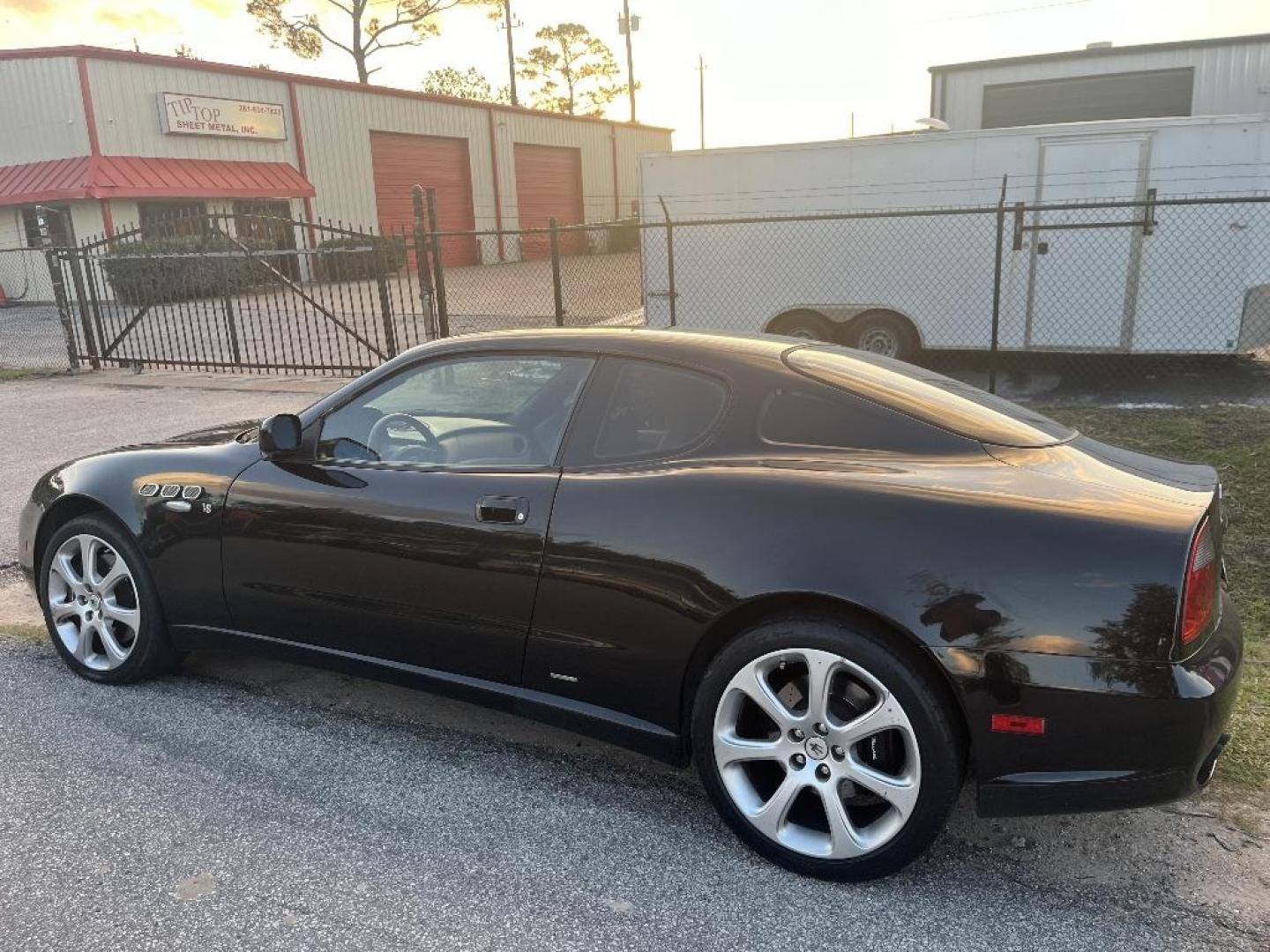 2004 BLACK MASERATI COUPE GT (ZAMBC38A740) with an 4.2L V8 DOHC 32V engine, AUTOMATIC transmission, located at 2303 West Mt. Houston, Houston, 77038, (281) 507-3956, 29.771597, -95.339569 - Photo#5