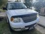 2005 WHITE FORD EXPEDITION Eddie Bauer 4WD (1FMPU185X5L) with an 5.4L V8 SOHC 16V engine, 4-SPEED AUTOMATIC transmission, located at 2303 West Mt. Houston, Houston, 77038, (281) 507-3956, 29.771597, -95.339569 - Photo#5