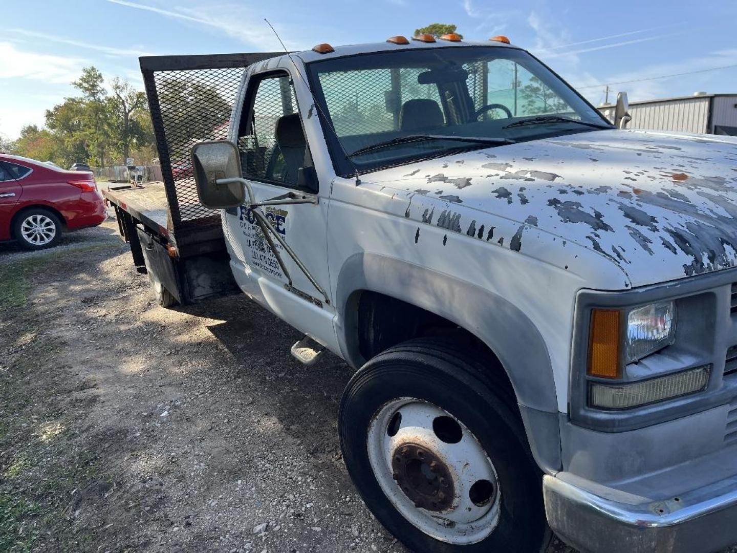 1995 WHITE CHEVROLET C/K 3500 Reg. Cab 2WD (1GBKC34F3SJ) with an 6.5L V8 OHV 16V TURBO DIESEL engine, MANUAL transmission, located at 2303 West Mt. Houston, Houston, 77038, (281) 507-3956, 29.771597, -95.339569 - Photo#0