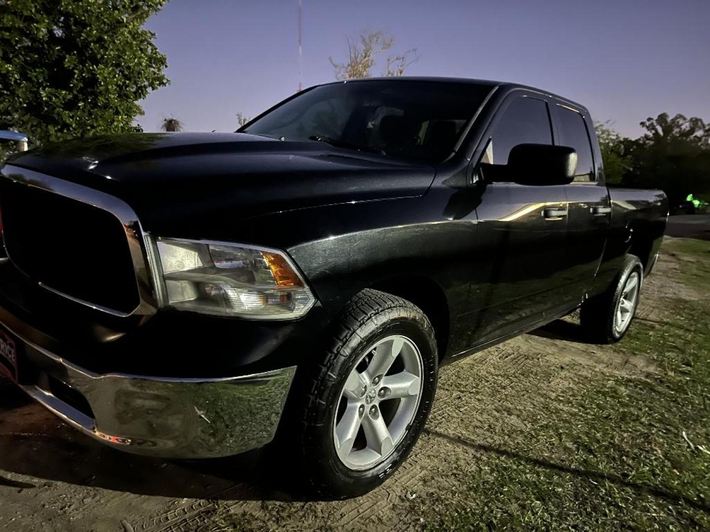 2016 BLUE RAM 1500 Tradesman Quad Cab 4WD (1C6RR7FT1GS) with an 5.7L V8 OHV 16V engine, AUTOMATIC transmission, located at 2303 West Mt. Houston, Houston, 77038, (281) 507-3956, 29.771597, -95.339569 - Photo#0