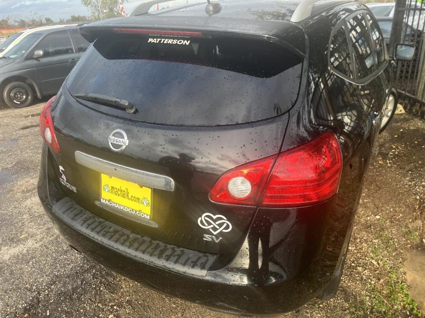 2011 BLACK NISSAN ROGUE S 2WD (JN8AS5MT8BW) with an 2.5L L4 DOHC 16V engine, AUTOMATIC transmission, located at 2303 West Mt. Houston, Houston, 77038, (281) 507-3956, 29.771597, -95.339569 - Photo#4