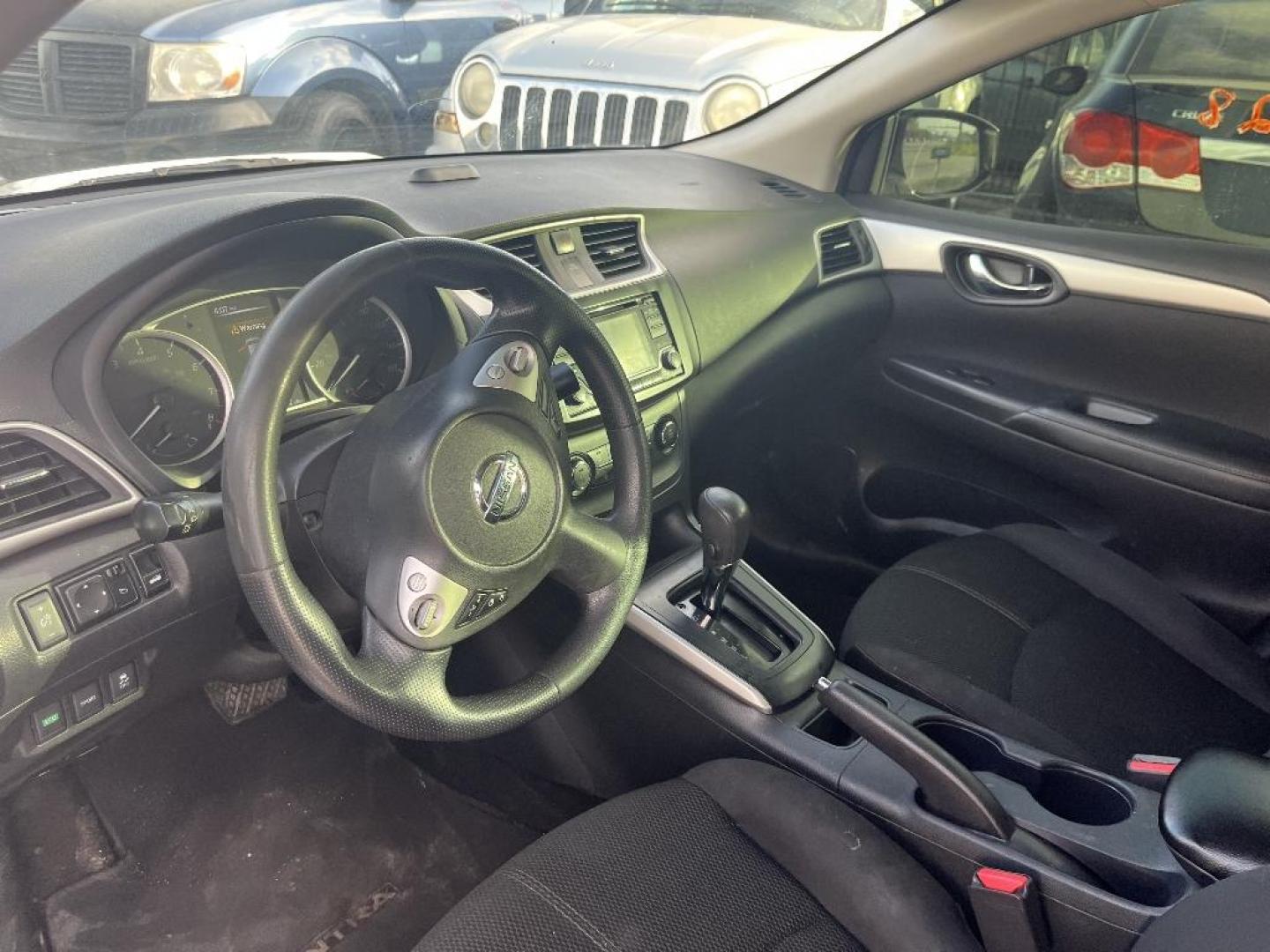 2018 WHITE NISSAN SENTRA S 6MT (3N1AB7AP4JY) with an 1.8L L4 SFI DOHC 16V engine, AUTOMATIC transmission, located at 2303 West Mt. Houston, Houston, 77038, (281) 507-3956, 29.771597, -95.339569 - Photo#6