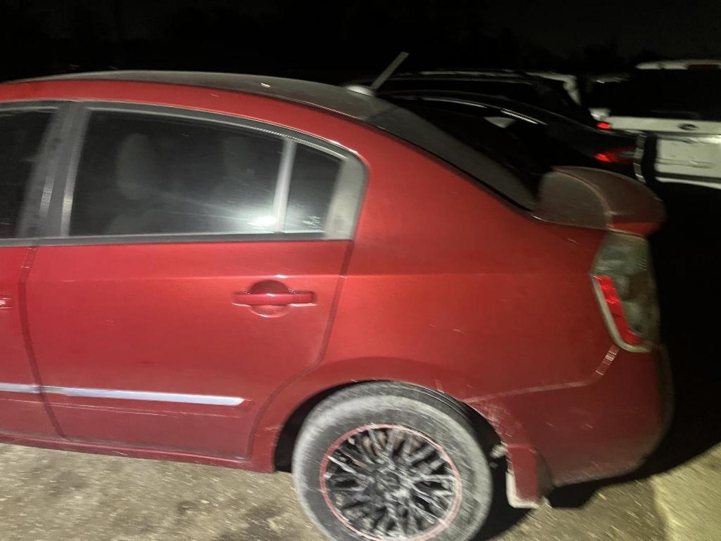 2012 RED NISSAN SENTRA 2.0 (3N1AB6AP7CL) with an 2.0L L4 DOHC 16V engine, AUTOMATIC transmission, located at 2303 West Mt. Houston, Houston, 77038, (281) 507-3956, 29.771597, -95.339569 - Photo#1