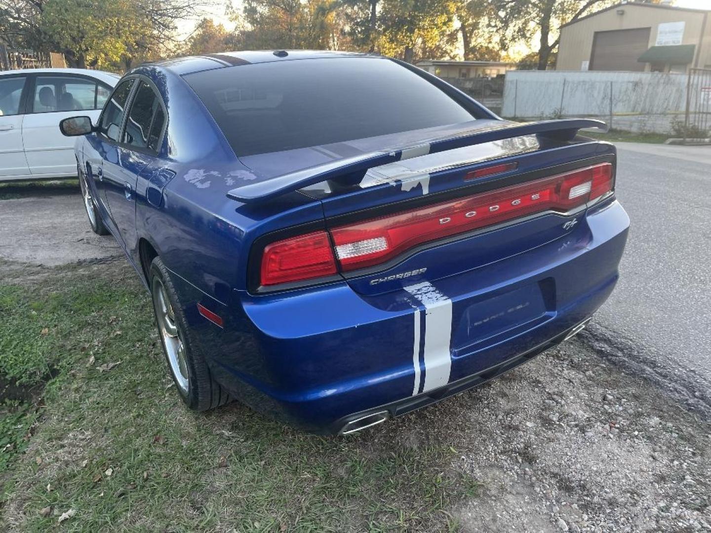 2012 BLUE DODGE CHARGER R/T (2C3CDXCT5CH) with an 5.7L V8 OHV 16V engine, AUTOMATIC transmission, located at 2303 West Mt. Houston, Houston, 77038, (281) 507-3956, 29.771597, -95.339569 - Photo#2