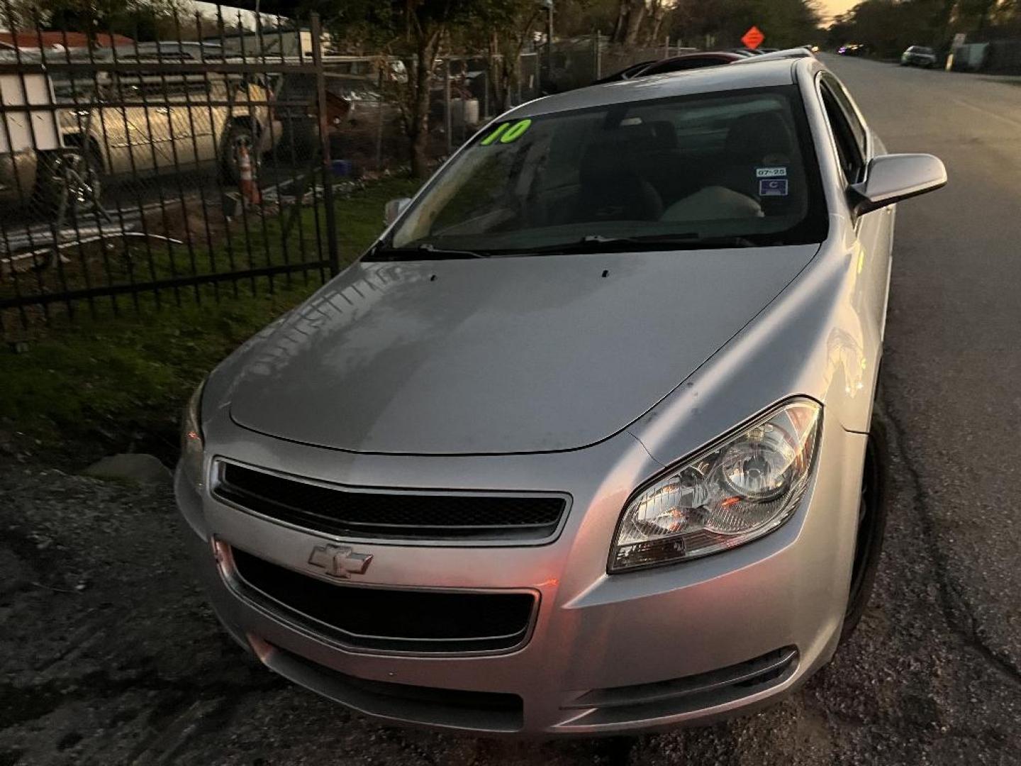 2010 GRAY CHEVROLET MALIBU 1LT (1G1ZC5E03A4) with an 2.4L L4 DOHC 16V engine, AUTOMATIC transmission, located at 2303 West Mt. Houston, Houston, 77038, (281) 507-3956, 29.771597, -95.339569 - Photo#2