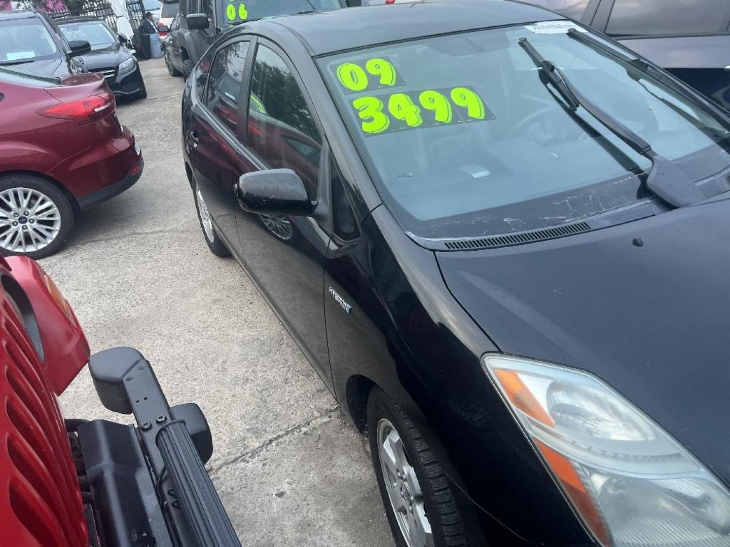 2009 BLUE TOYOTA PRIUS 4-Door Liftback (JTDKB20U197) with an 1.5L L4 DOHC 16V HYBRID engine, AUTOMATIC transmission, located at 2303 West Mt. Houston, Houston, 77038, (281) 507-3956, 29.771597, -95.339569 - Photo#2