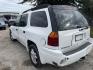 2005 WHITE GMC ENVOY XL SLE 2WD (1GKES16S856) with an 4.2L L6 DOHC 24V engine, AUTOMATIC transmission, located at 2303 West Mt. Houston, Houston, 77038, (281) 507-3956, 29.771597, -95.339569 - Photo#6