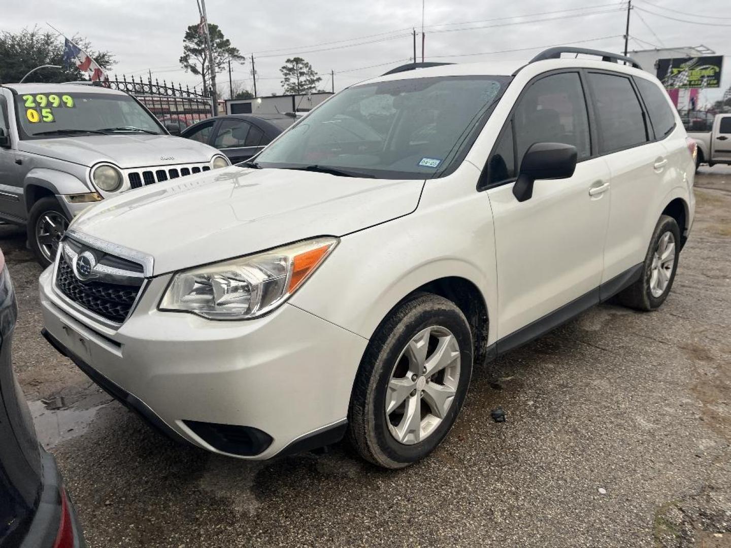 2015 WHITE SUBARU FORESTER 2.5i Premium (JF2SJABC8FH) with an 2.5L H4 SOHC 16V engine, AUTOMATIC transmission, located at 2303 West Mt. Houston, Houston, 77038, (281) 507-3956, 29.771597, -95.339569 - Photo#0