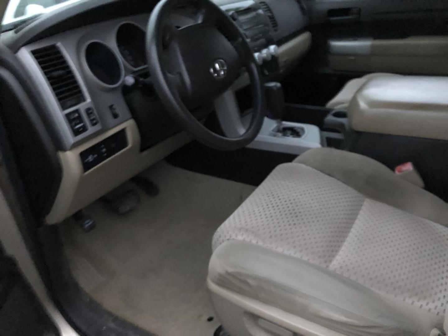 2007 BROWN TOYOTA TUNDRA SR5 CrewMax 2WD (5TBET54117S) with an 5.7L V8 DOHC 32V engine, AUTOMATIC transmission, located at 2303 West Mt. Houston, Houston, 77038, (281) 507-3956, 29.771597, -95.339569 - Photo#4