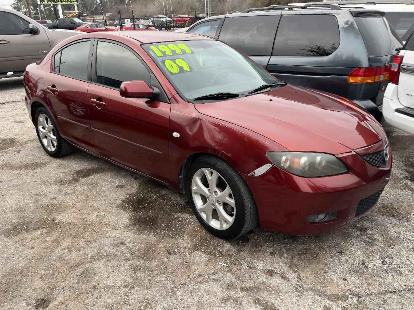 2009 RED MAZDA MAZDA3 i Sport 4-Door (JM1BK32F391) with an 2.0L L4 DOHC 16V engine, AUTOMATIC transmission, located at 2303 West Mt. Houston, Houston, 77038, (281) 507-3956, 29.771597, -95.339569 - Photo#4