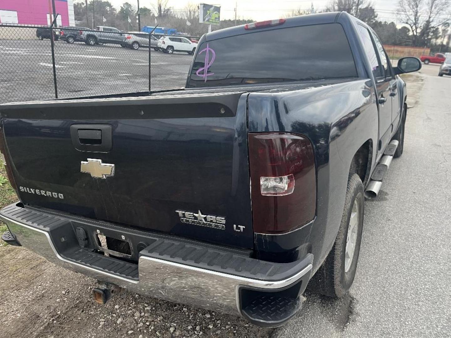 2008 BLUE CHEVROLET SILVERADO 1500 LS Crew Cab 2WD (3GCEC13J78G) with an 5.3L V8 OHV 16V engine, AUTOMATIC transmission, located at 2303 West Mt. Houston, Houston, 77038, (281) 507-3956, 29.771597, -95.339569 - Photo#5